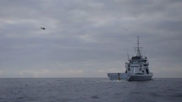 Following sea trials conducted from 9-13 December 2013 as part of the Serval unmanned air systems (UAS) programme, the French defence procurement agency (DGA) and DCNS have validated the functional integration of an unmanned air vehicle (UAV) with the combat system of a warship.