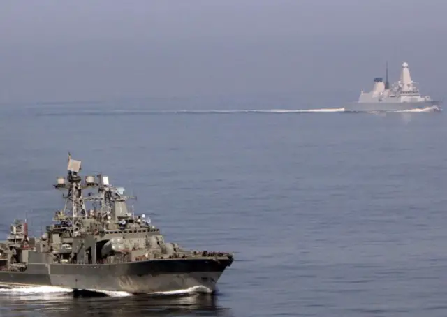 China's first aircraft carrier, the Liaoning, returned to Dalian Shipyard dock to undergo its first interim service on April, 17, 2014. Experts predicted that the service will last for six months; comprehensive overhaul and maintenance will be conducted on the power, weapons, and other systems. Complex weapon systems require regular maintenance, and aircraft personnel also need to be trained and rest to maintain combat effectiveness. 