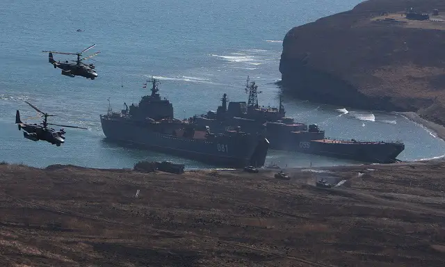 Troops with the Northern Fleet’s Arctic brigade have landed from the Kondopoga large amphibious assault ship on the austere beach of Severny Island of the Novaya Zemlya archipelago, according to the fleet’s press office.