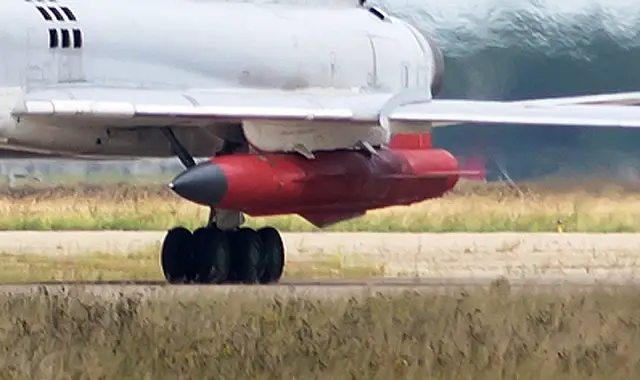 Russia is finalizing the trials of a sophisticated cruise missile designated as Kh-32 and intended to equip the Tupolev Tu-22M3 supersonic long-range bomber fleet, according to the Izvestia daily. The cutting-edge missile is virtually invulnerable to ground-based air defenses and interceptors of a potential adversary. Once launched, the product of the Raduga Design Bureau climbs to an altitude of 40 km, to the stratosphere, to dive on the target at a steep angle. 