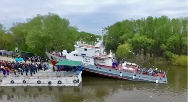 According to Kazakh TV channel 24KZ, JSC "Ural Plant Zenith" in Uralsk held the launching ceremony for a border patrol ship "Sarbaz" (project 22180) on April 29, 2016.