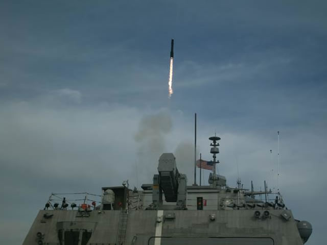 US Navy Hellfire SSM Test Freedom class LCS 1