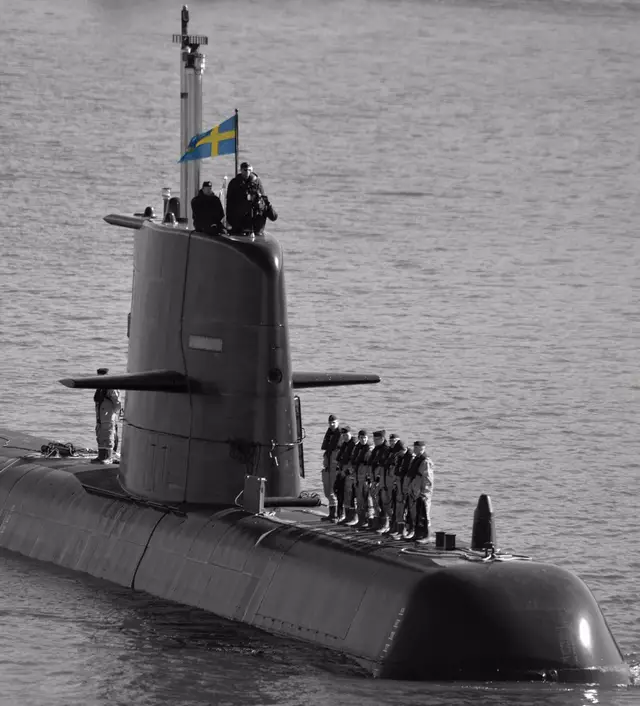 Swedish Navy 1st Submarine Flotilla Recuse Escape training URF 006
