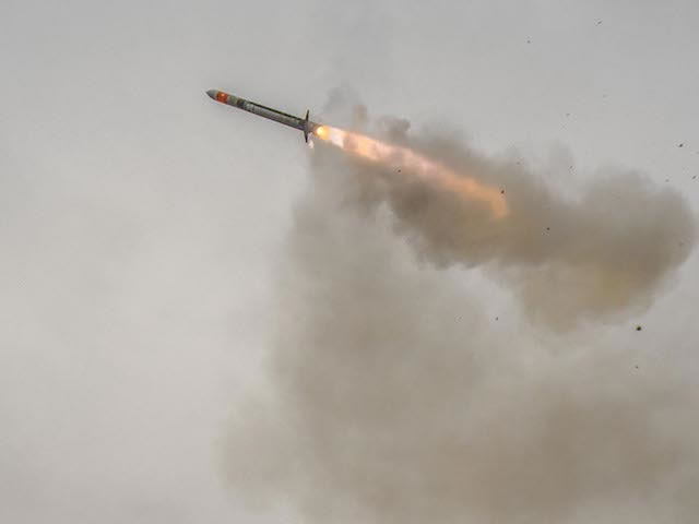 Sea Ceptor firing CAMM MBDA Royal Navy 1