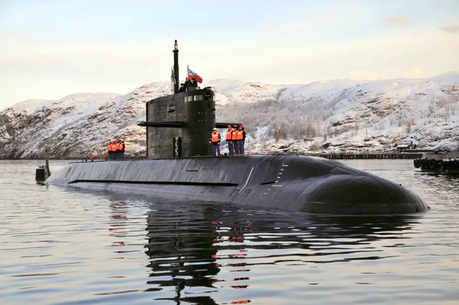 Russian Navy chief chairs meeting on batch production of diesel electric subs