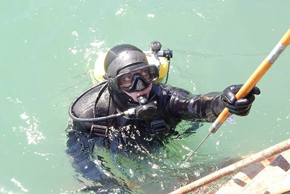 Russian divers of Sevastopol training centre test various types of diving gear