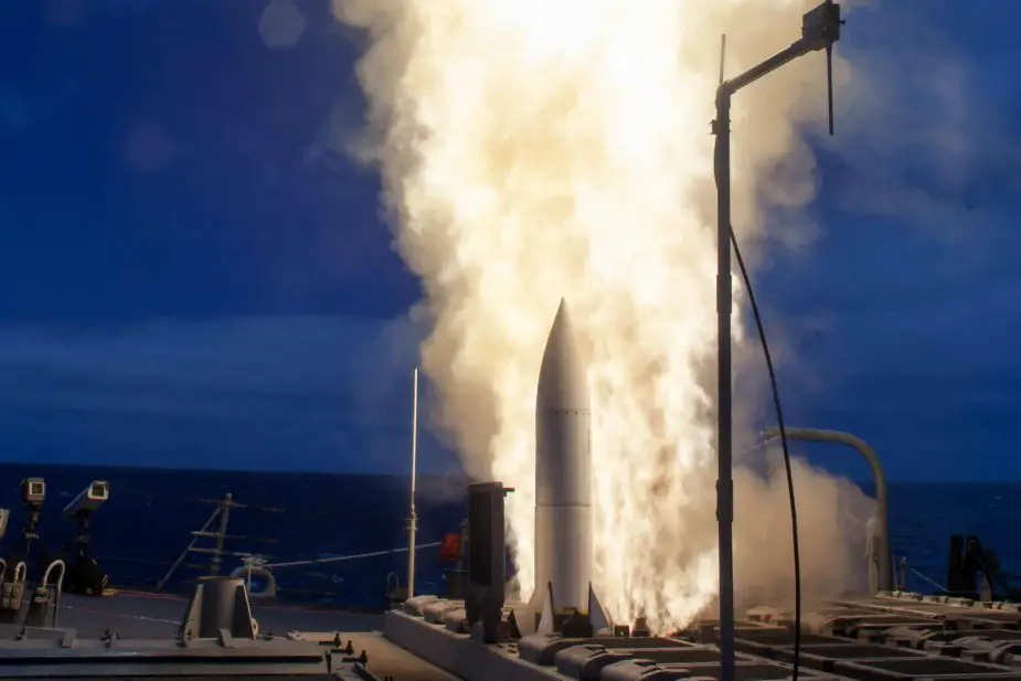 Raytheon wins contract to produce Standard Missile 6 for US Navy 925 001