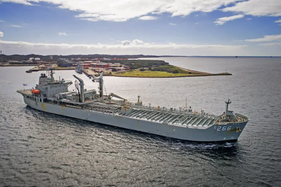 Royal Australian Navy HMAS Sirius achieves a new milestone with 700th replenishment done 925 002