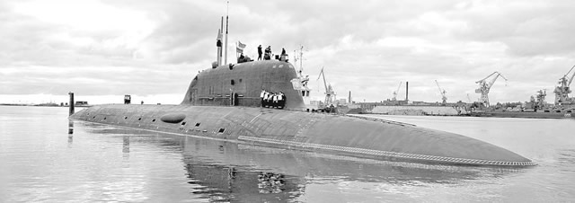 The Yasen class, developed by the St. Petersburg Malakhit design bureau and built by Sevmash shipyard, is a fourth-generation multirole attack nuclear-powered submarine. 