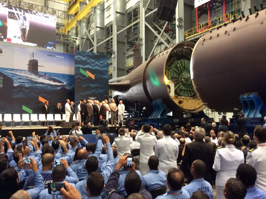 First Brazilian Navy Scorpene Submarine Sections Transfered to Assembly Hall 2