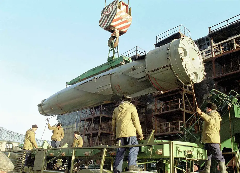 Russia Using SSGN Launched Granit Cruise Missiles to Test S 400 Air Defense 2