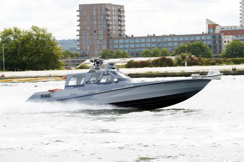 Live waterborne demonstrations on the Royal Docks at DSEI 2019 925 001