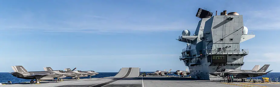 F 35 fully loaded for first time on HMS Queen Elizabeth 02