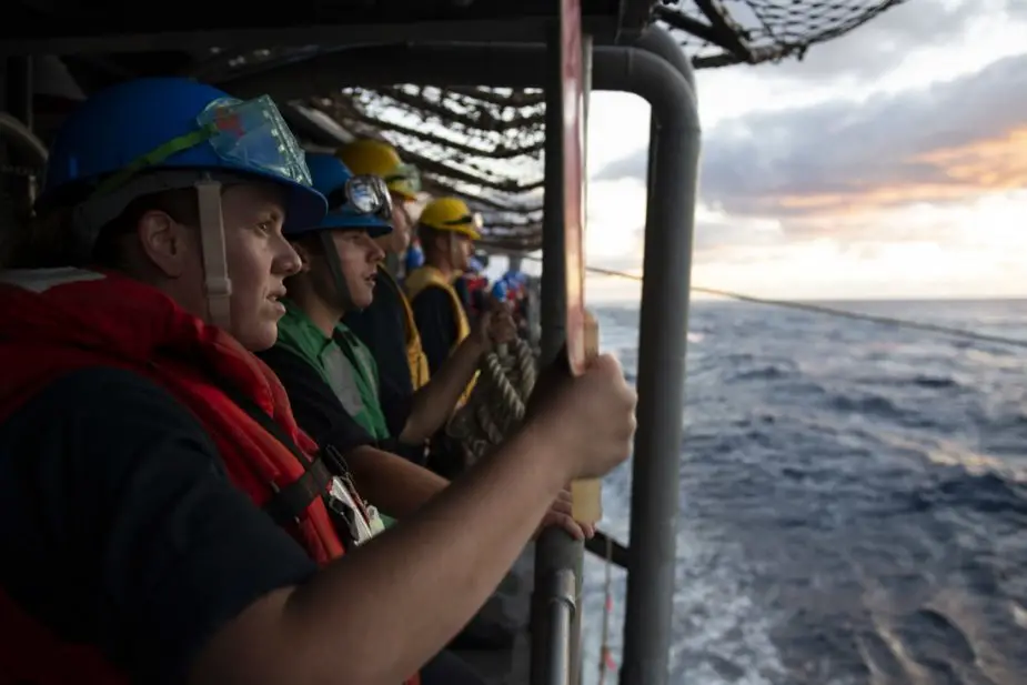 Sioux Falls sailor participates in exercise on the USS San Jacinto 925 002