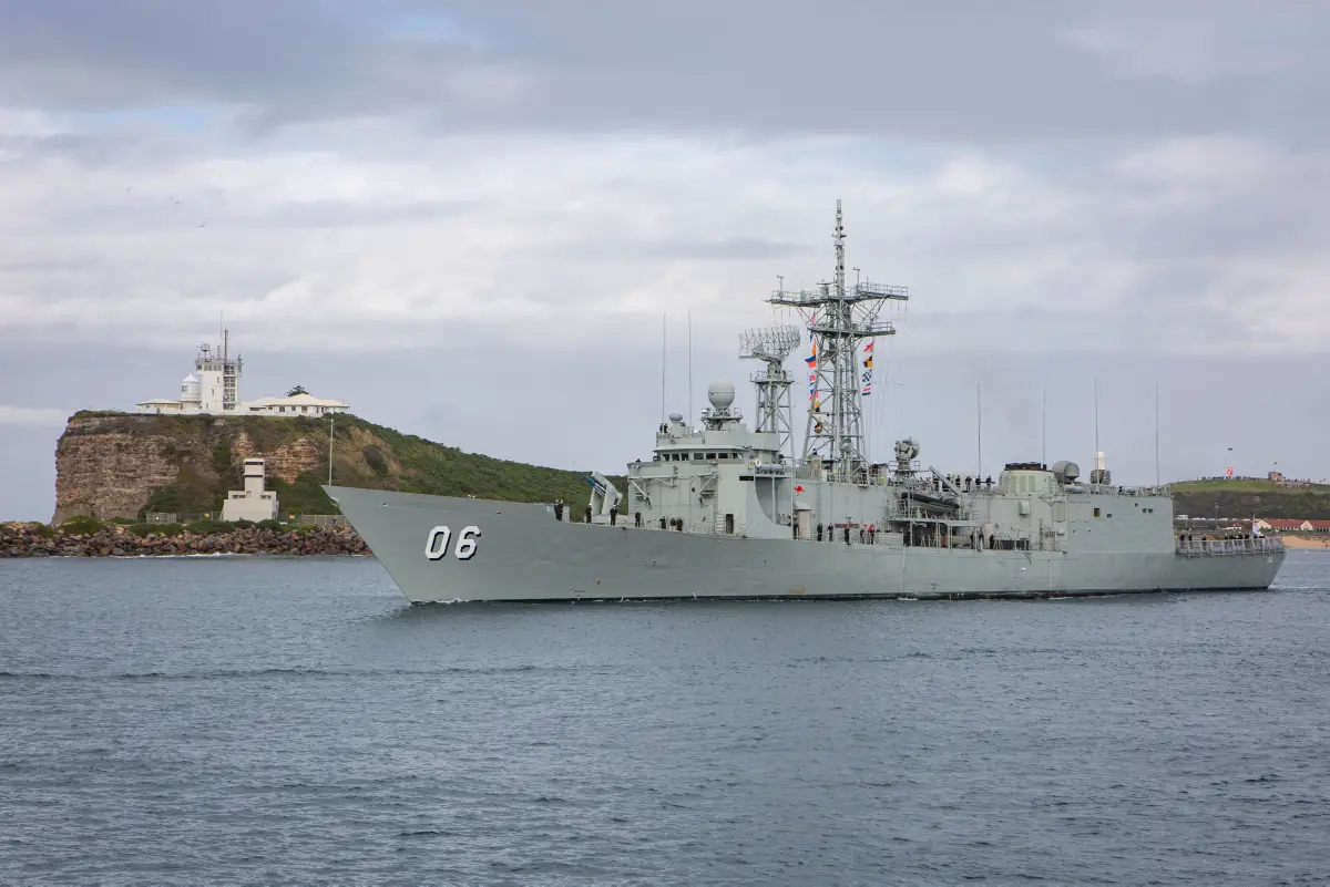 Chilean fleet recently acquired two former Australian frigates 925 002