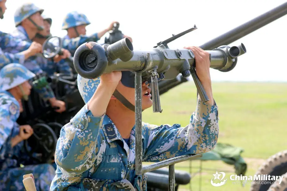 Brigade of Marine Corps under PLA Navy holding live fire training exercise 925 004