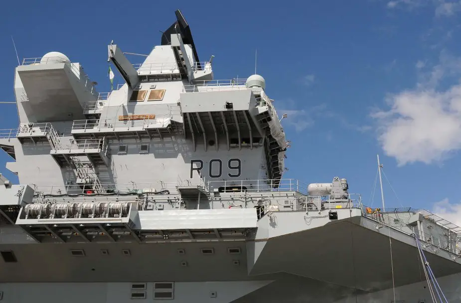 First Phalanx Close in weapon system installed on Royal Navy HMS Prince of Wales 925 002