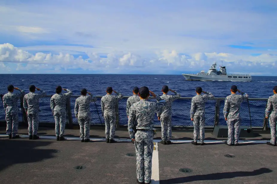 Singapore and Brunei navies wrap up bilateral exercise Pelican conducted at sea 925 003