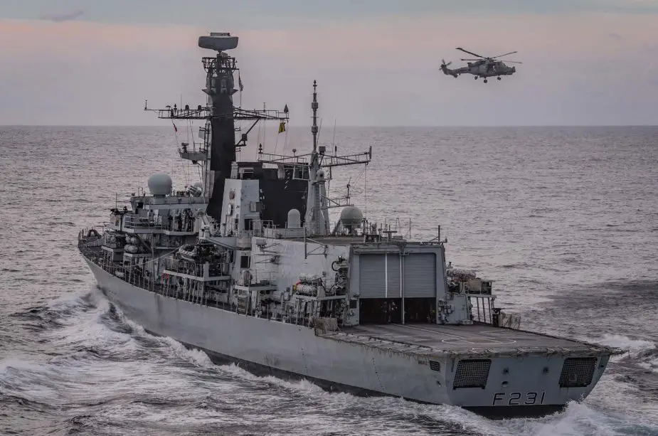 British Royal Navy shadows seven Russian warships in the Channel and North Sea 925 001