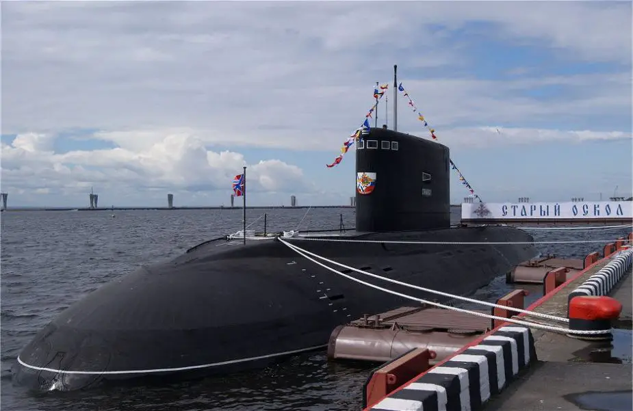 Mooring trials of Volkhov diesel electric improved Kilo class submarine of project 636 3 925 001
