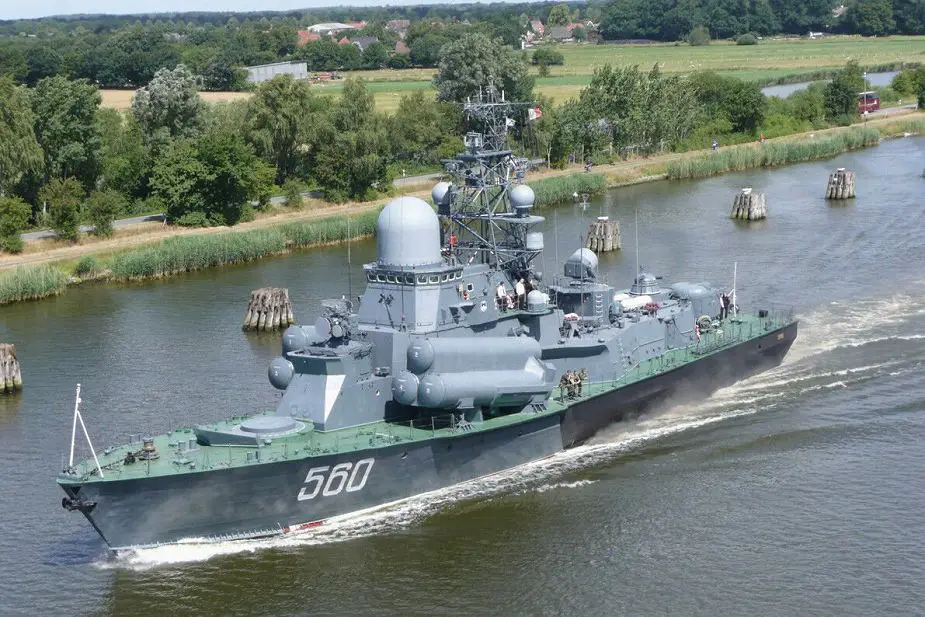 Russian Navy Project 12341 Nanuchka III class corvette will be fitted with Bal missile system 925 001