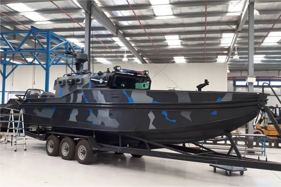 Streit Group Triton 850 RIB Armored Boat in naval live demonstration DSEI 2019 defense exhibition London UK 925 002